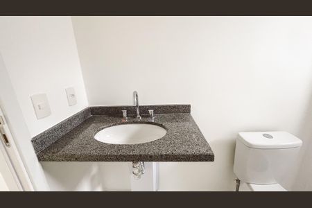 Apartamento à venda com 255m², 3 quartos e 2 vagasBanheiro da Suíte 1