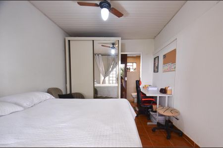 Casa à venda com 443m², 3 quartos e 3 vagasSuíte