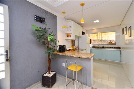 Casa à venda com 443m², 3 quartos e 3 vagasCozinha