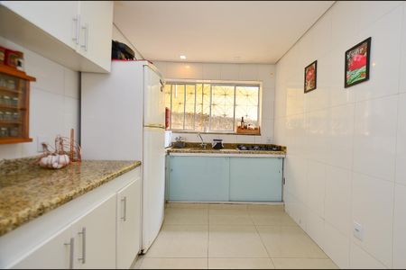 Casa à venda com 443m², 3 quartos e 3 vagasCozinha