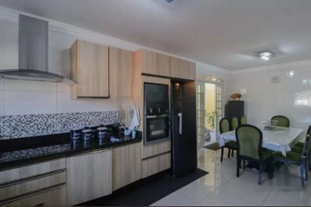 Casa à venda com 3 quartos, 290m² em Vila das Bandeiras, Guarulhos