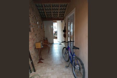 Casa à venda com 93m², 3 quartos e 2 vagas