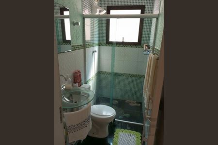 Casa à venda com 93m², 3 quartos e 2 vagas