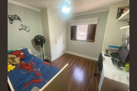Casa à venda com 3 quartos, 250m² em Vila Rosalia, Guarulhos