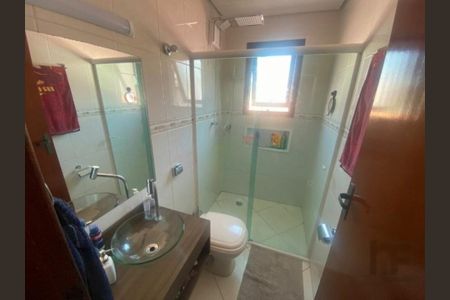 Casa à venda com 3 quartos, 250m² em Vila Rosalia, Guarulhos