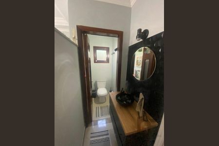 Casa à venda com 3 quartos, 250m² em Vila Rosalia, Guarulhos