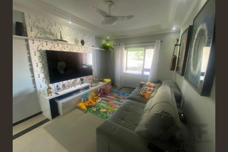 Casa à venda com 3 quartos, 250m² em Vila Rosalia, Guarulhos