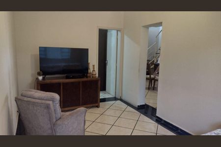 Casa à venda com 4 quartos, 220m² em Parque Sao Jose, Belo Horizonte