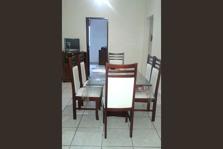 Casa à venda com 3 quartos, 218m² em Cinquentenario, Belo Horizonte