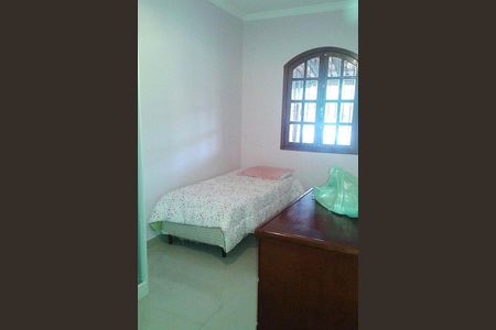 Casa à venda com 3 quartos, 218m² em Cinquentenario, Belo Horizonte