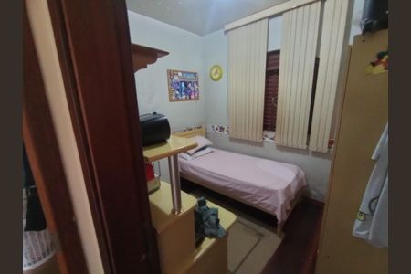 Casa à venda com 3 quartos, 500m² em Estrela Dalva, Belo Horizonte