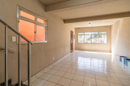 Sala de casa para alugar com 3 quartos, 125m² em Jardim Iva, São Paulo