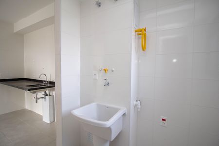 Apartamento à venda com 106m², 3 quartos e 2 vagas Apartamento à venda com 106m², 3 quartos e 2 vagasÁrea de Serviço