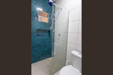 Banheiro de kitnet/studio para alugar com 1 quarto, 27m² em Centro, Diadema