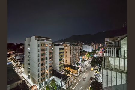 Apartamento para alugar com 68m², 2 quartos e sem vaga Apartamento para alugar com 68m², 2 quartos e sem vagaVista da Sacada