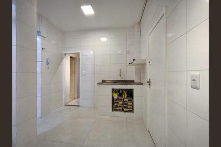 Apartamento para alugar com 68m², 2 quartos e sem vaga Apartamento para alugar com 68m², 2 quartos e sem vagaCozinha
