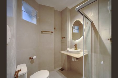 Apartamento para alugar com 68m², 2 quartos e sem vaga Apartamento para alugar com 68m², 2 quartos e sem vagaBanheiro Corredor