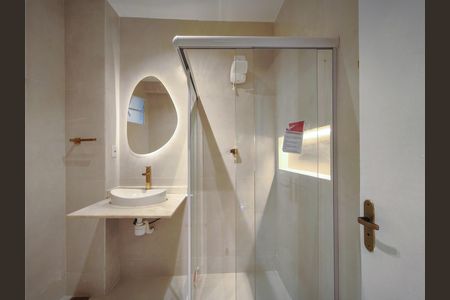 Apartamento para alugar com 68m², 2 quartos e sem vaga Apartamento para alugar com 68m², 2 quartos e sem vagaBanheiro Corredor