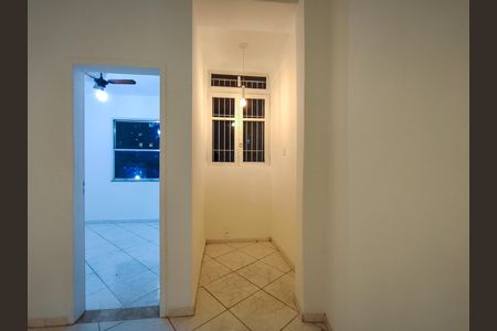 Apartamento para alugar com 68m², 2 quartos e sem vaga Apartamento para alugar com 68m², 2 quartos e sem vagaSala