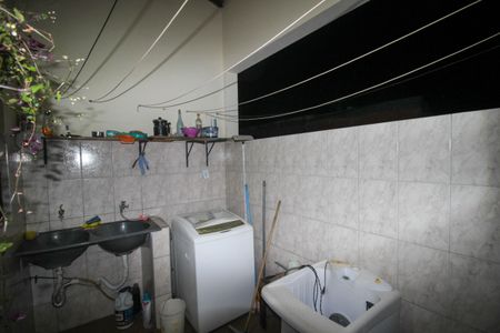 Casa para alugar com 150m², 3 quartos e 2 vagas