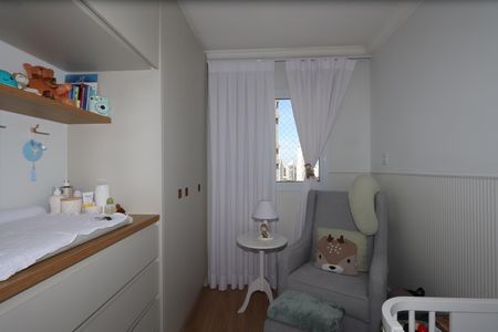 Apartamento à venda com 81m², 3 quartos e 2 vagasQuarto 1