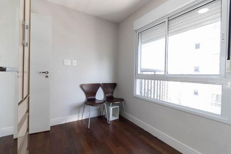 Apartamento à venda com 73m², 3 quartos e 1 vagaQuarto 2