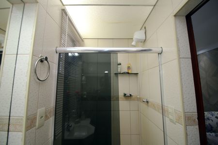 Casa à venda com 361m², 3 quartos e 2 vagasBanheiro da Suíte