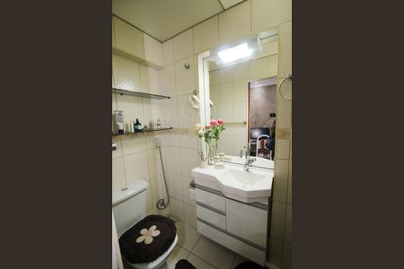 Casa à venda com 361m², 3 quartos e 2 vagasBanheiro da Suíte