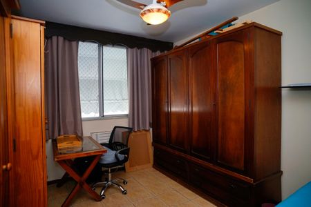 Apartamento à venda com 130m², 3 quartos e 2 vagasQuarto 1