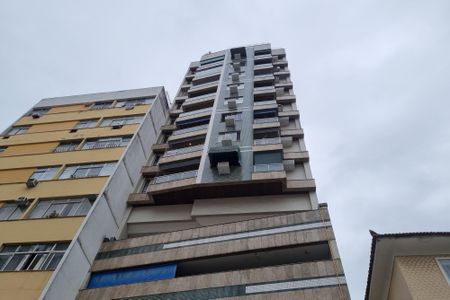 Apartamento à venda com 130m², 3 quartos e 2 vagasFachada