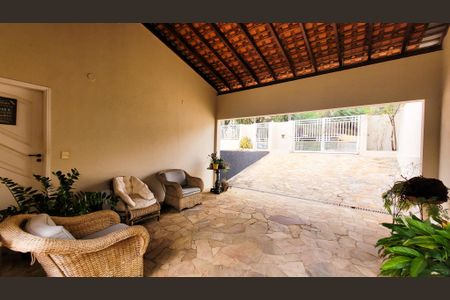 Casa de condomínio à venda com 257m², 4 quartos e 4 vagasGaragem