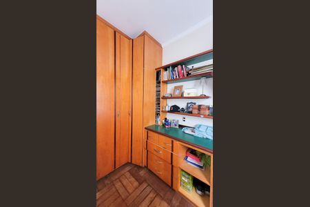 Casa de condomínio à venda com 257m², 4 quartos e 4 vagasQuarto 2