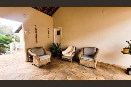 Casa de condomínio à venda com 257m², 4 quartos e 4 vagasGaragem