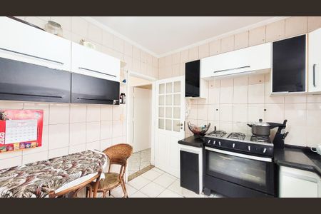 Casa de condomínio à venda com 257m², 4 quartos e 4 vagasCozinha