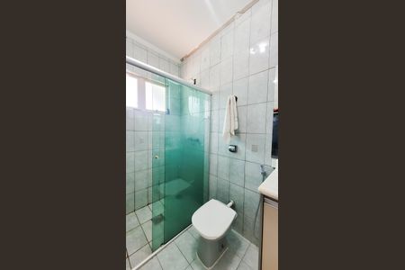 Casa de condomínio à venda com 257m², 4 quartos e 4 vagasBanheiro da Suíte