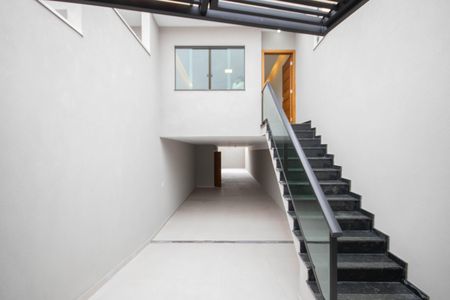 Casa à venda com 180m², 3 quartos e 5 vagas Casa à venda com 180m², 3 quartos e 5 vagasGaragem