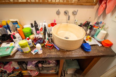 Casa à venda com 113m², 2 quartos e 1 vaga Casa à venda com 113m², 2 quartos e 1 vagaBanheiro