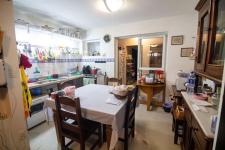 Casa à venda com 113m², 2 quartos e 1 vaga Casa à venda com 113m², 2 quartos e 1 vagaCozinha