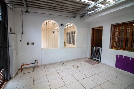 Casa à venda com 113m², 2 quartos e 1 vaga Casa à venda com 113m², 2 quartos e 1 vagaGaragem