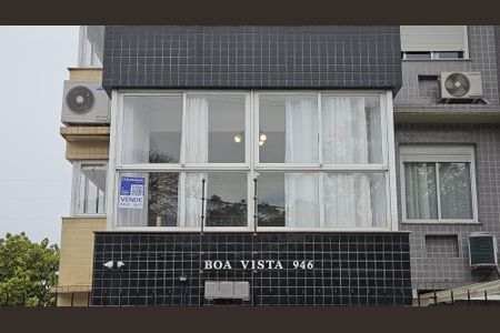 Apartamento à venda com 99m², 3 quartos e 3 vagasFachada