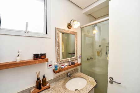 Apartamento à venda com 99m², 3 quartos e 3 vagasBanheiro da Suíte