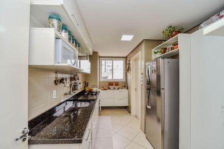 Apartamento à venda com 99m², 3 quartos e 3 vagasCozinha