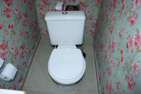 Casa de condomínio para alugar com 110m², 3 quartos e 2 vagasLavabo