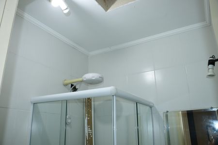 Casa de condomínio para alugar com 110m², 3 quartos e 2 vagasBanheiro Social