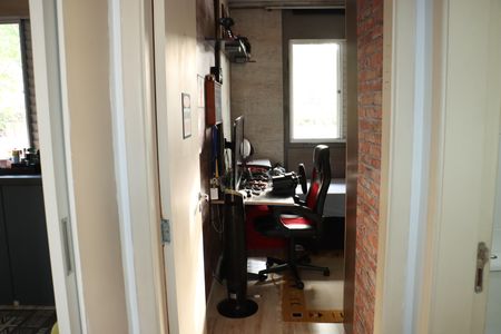 Casa de condomínio para alugar com 110m², 3 quartos e 2 vagasCorredor