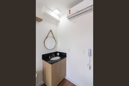 Studio para alugar com 20m², 1 quarto e sem vaga Studio para alugar com 20m², 1 quarto e sem vagaBanheiro