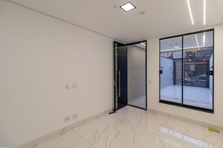 Sala de casa à venda com 2 quartos, 85m² em Vila Granada, São Paulo