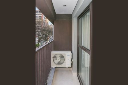 Sacada  de kitnet/studio à venda com 1 quarto, 28m² em Perdizes, São Paulo