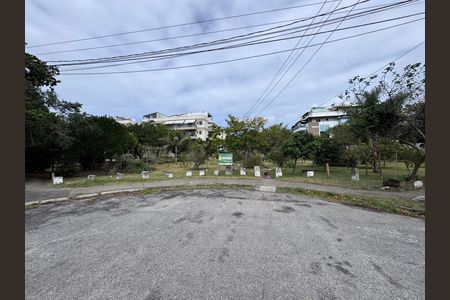 Apartamento para alugar com 120m², 3 quartos e 3 vagas Apartamento para alugar com 120m², 3 quartos e 3 vagasFachada