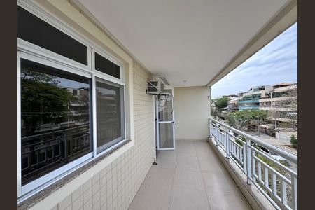 Apartamento para alugar com 120m², 3 quartos e 3 vagas Apartamento para alugar com 120m², 3 quartos e 3 vagasVaranda da Suíte
